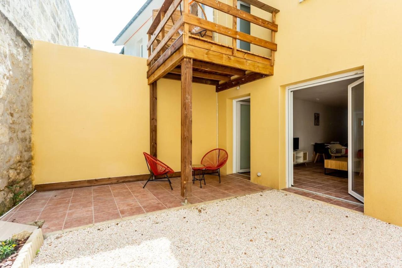 Joli Appartement Avec Jardin / Vieux-Lormont Exterior foto